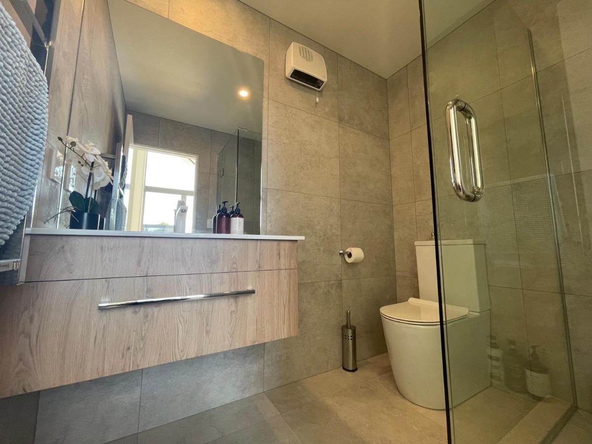 כרייסטצ'רץ' Inner City Luxury With Free Parking מראה חיצוני תמונה